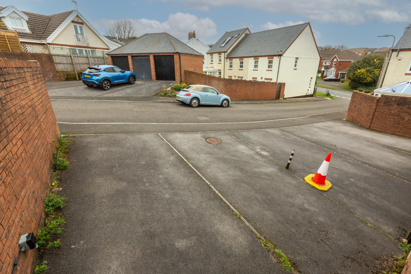 William Gammon Drive, Limeslade, Swansea, SA3 4HR